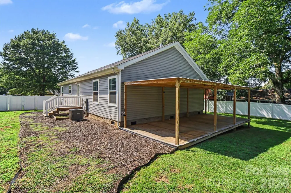 106 Beam Street Lawndale, NC 28090