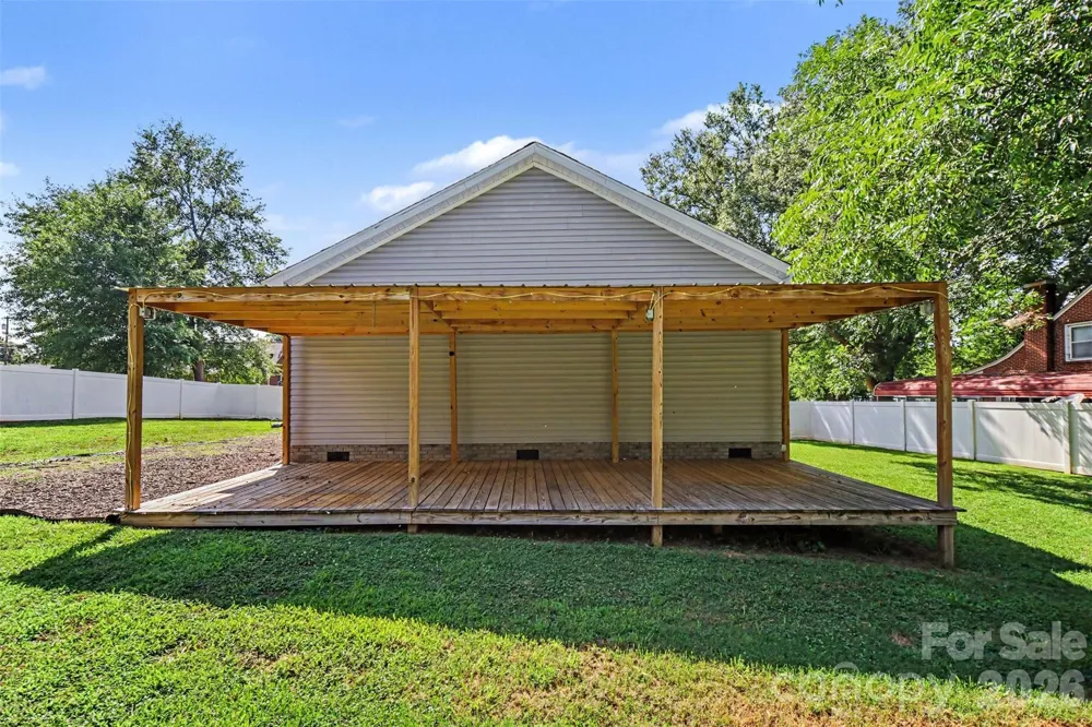 106 Beam Street Lawndale, NC 28090