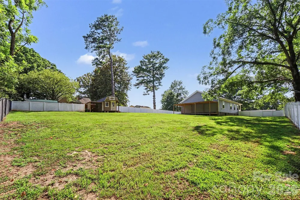 106 Beam Street Lawndale, NC 28090