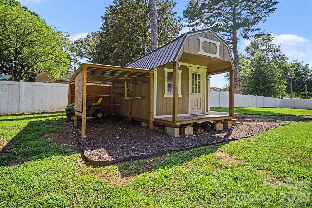 106 Beam Street Lawndale, NC 28090