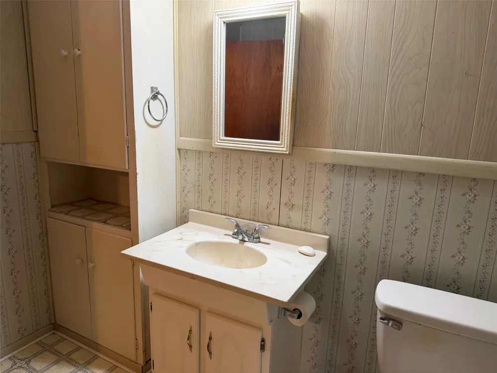 319 Shenandoah Street Marlin, TX 76661