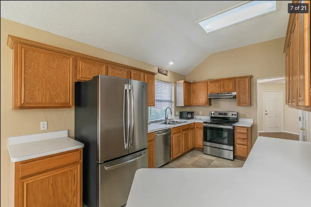 210 Madisson Drive Euless, TX 76039