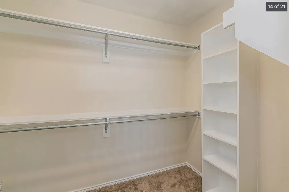 210 Madisson Drive Euless, TX 76039