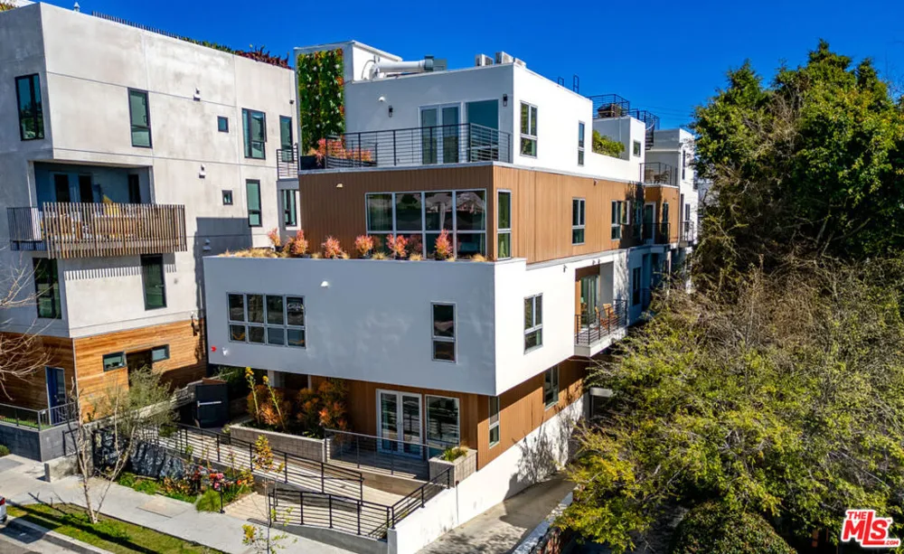 1236 Fairfax Avenue #5 West Hollywood, CA 90046