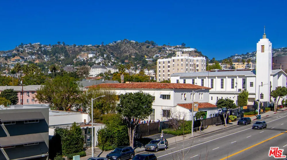 1236 Fairfax Avenue #5 West Hollywood, CA 90046