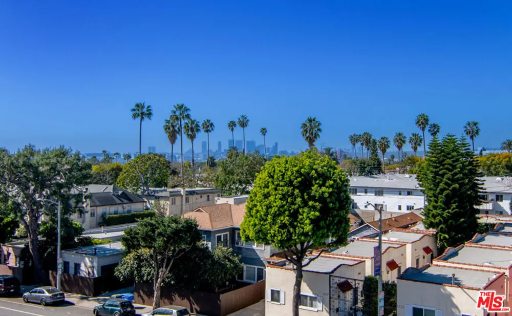 1236 Fairfax Avenue #5 West Hollywood, CA 90046