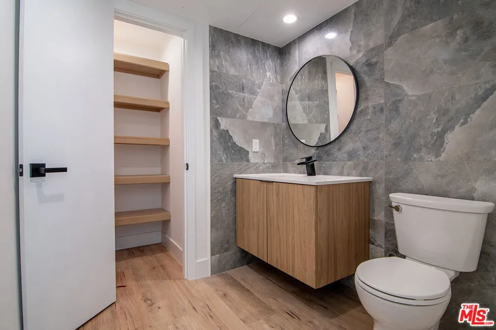 1236 Fairfax Avenue #5 West Hollywood, CA 90046