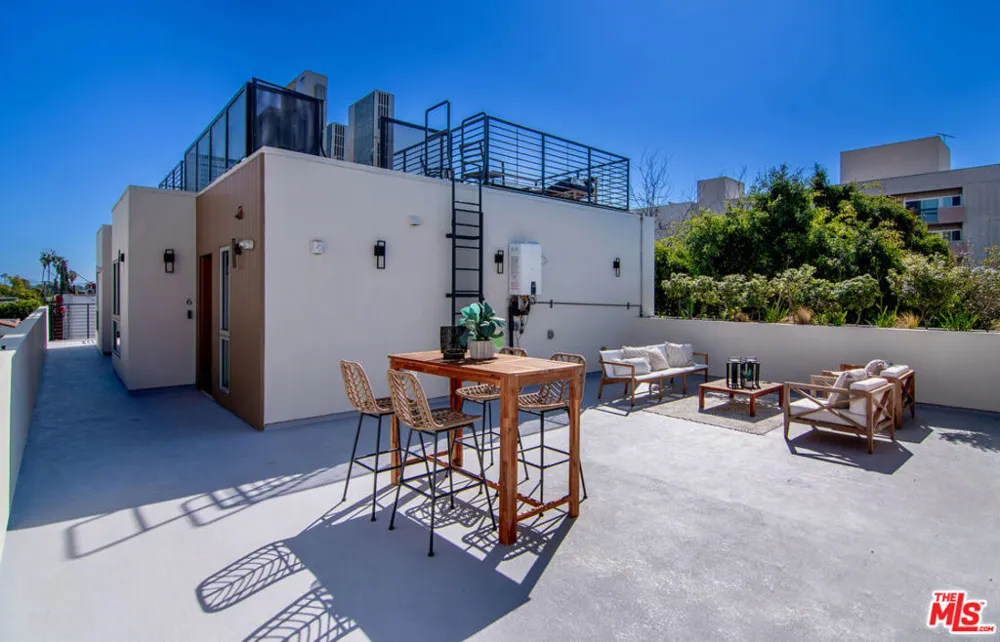1236 Fairfax Avenue #5 West Hollywood, CA 90046