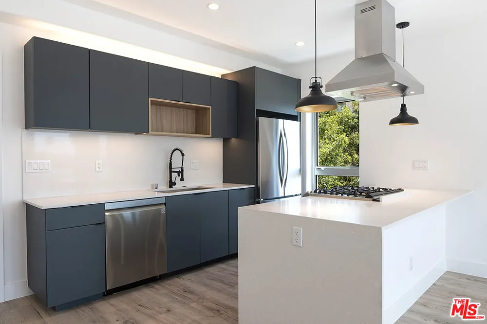1236 Fairfax Avenue #5 West Hollywood, CA 90046