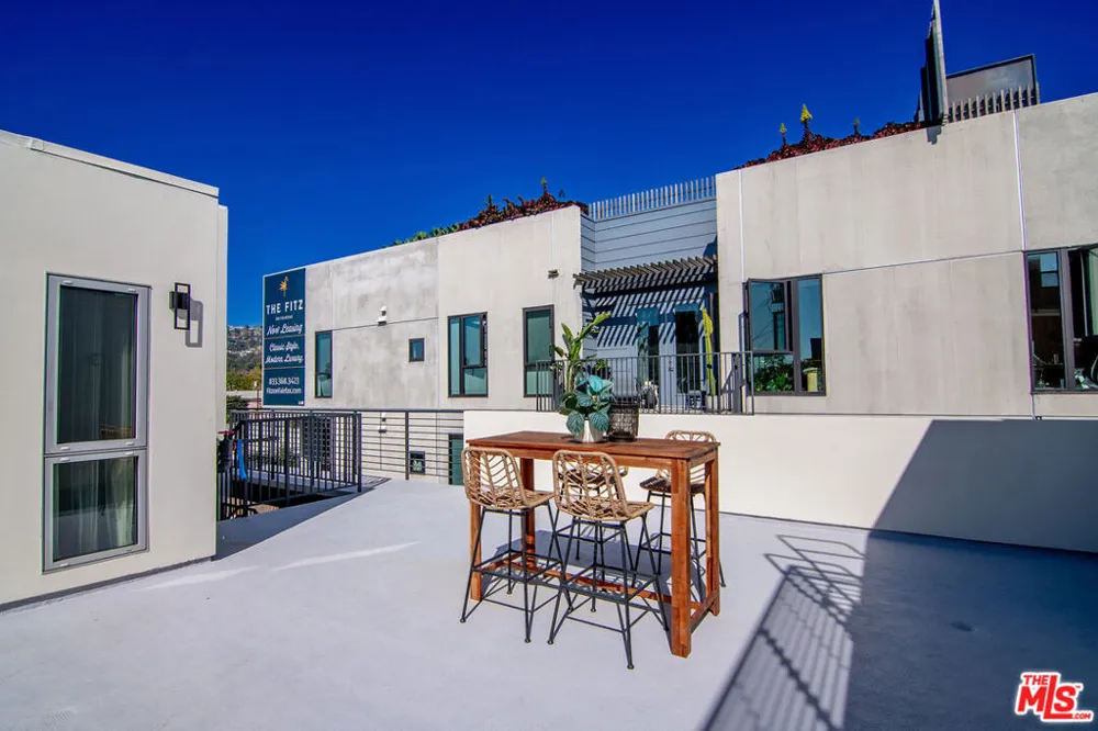 1236 Fairfax Avenue #5 West Hollywood, CA 90046