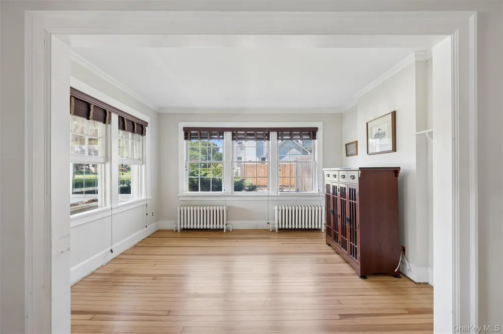 138 Hallock Street Riverhead, NY 11901