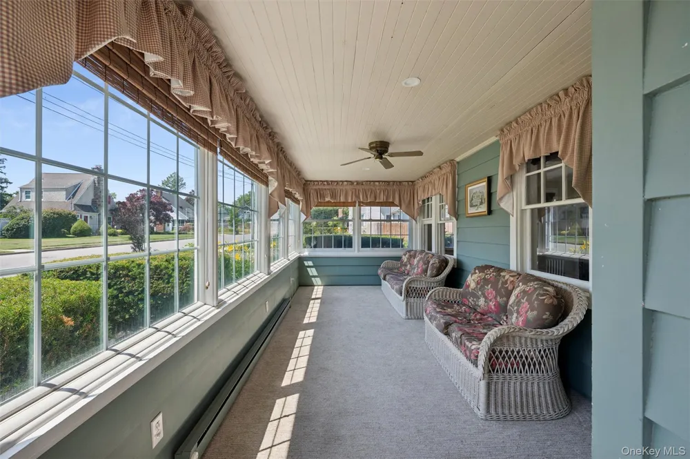 138 Hallock Street Riverhead, NY 11901