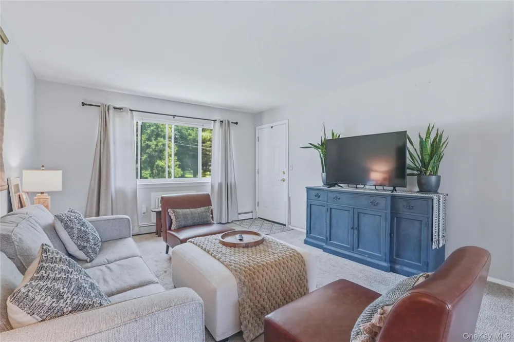 90 Osborne Hill Road #B14 Wappingers Falls, NY 12590