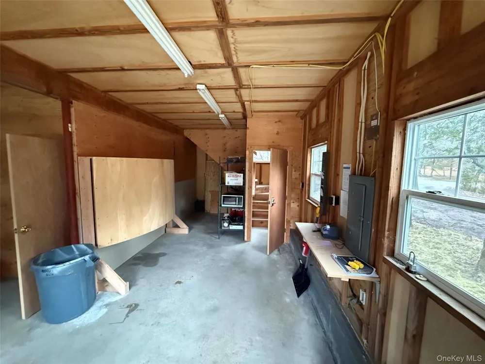 39 Cedar Drive Southampton, NY 11968