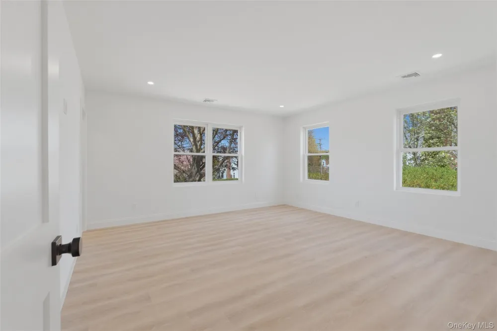 2800 Sarles Drive Yorktown Heights, NY 10598
