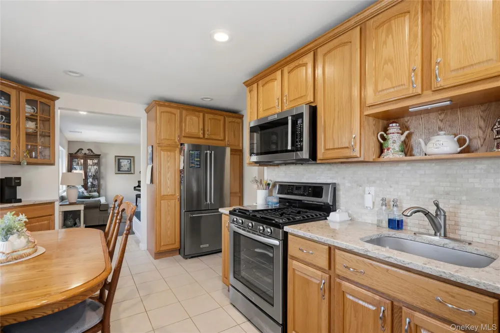 36 Liszt Street Hicksville, NY 11801