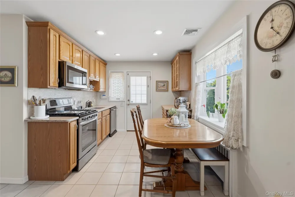 36 Liszt Street Hicksville, NY 11801