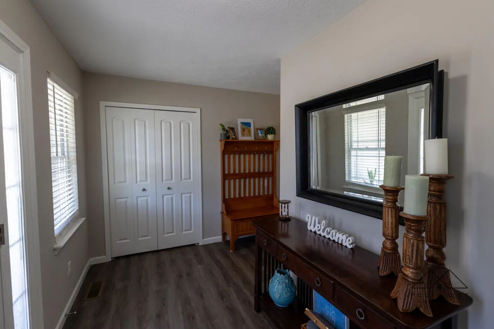 415 Edgewood Pass Fenton, MI 48430