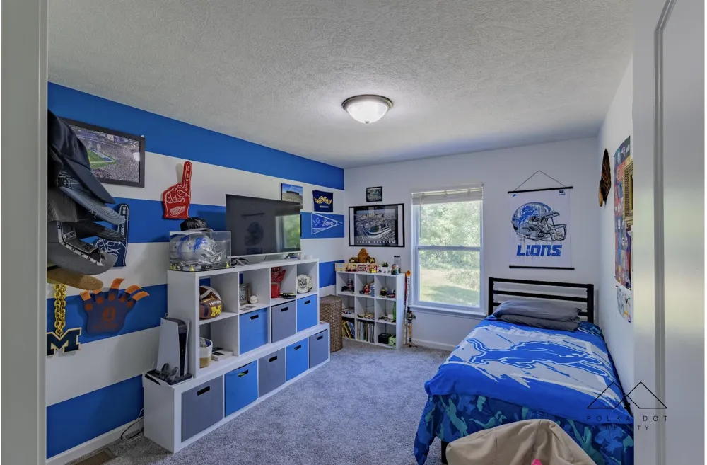 415 Edgewood Pass Fenton, MI 48430