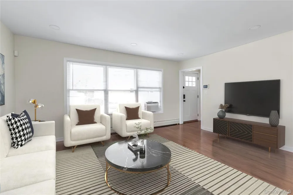 1701 Lexington Avenue Merrick, NY 11566