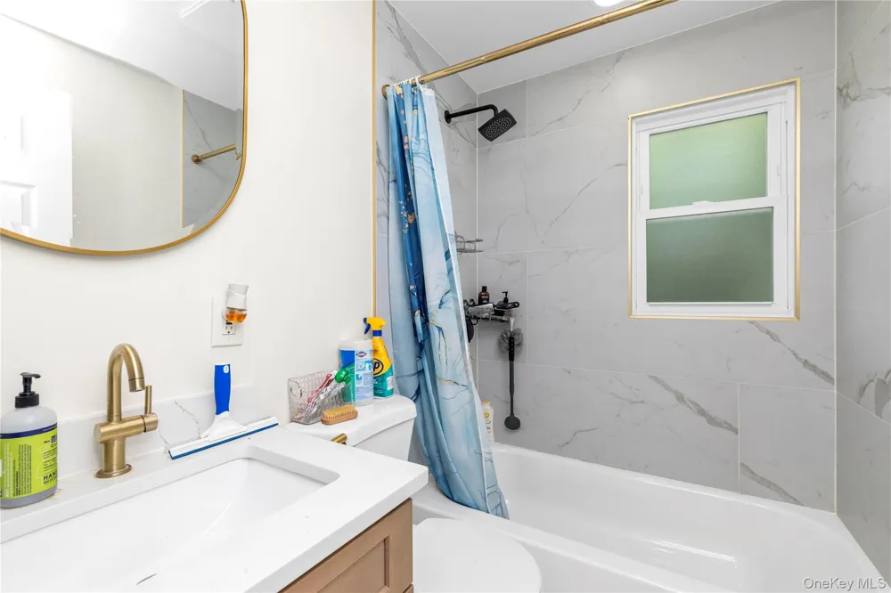 1701 Lexington Avenue Merrick, NY 11566