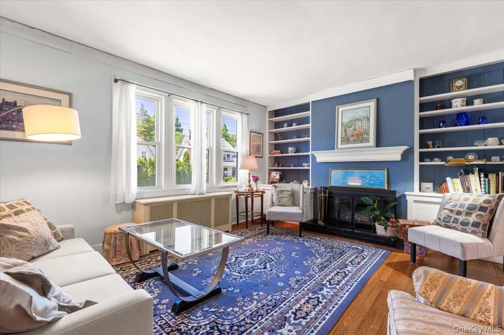 1072 Hunter Avenue Pelham, NY 10803