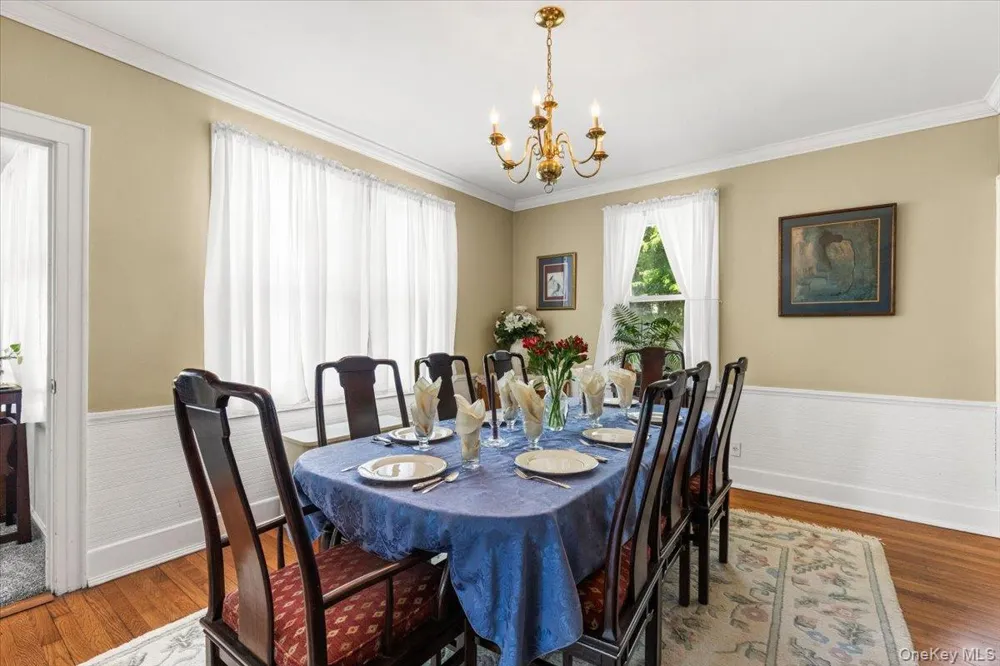 1072 Hunter Avenue Pelham, NY 10803