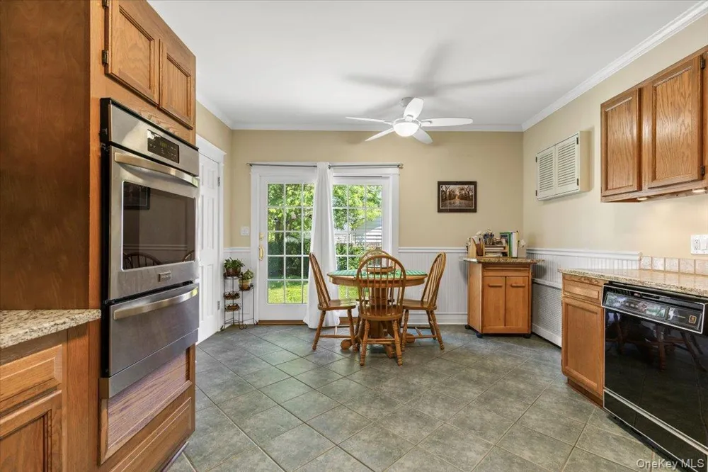 1072 Hunter Avenue Pelham, NY 10803