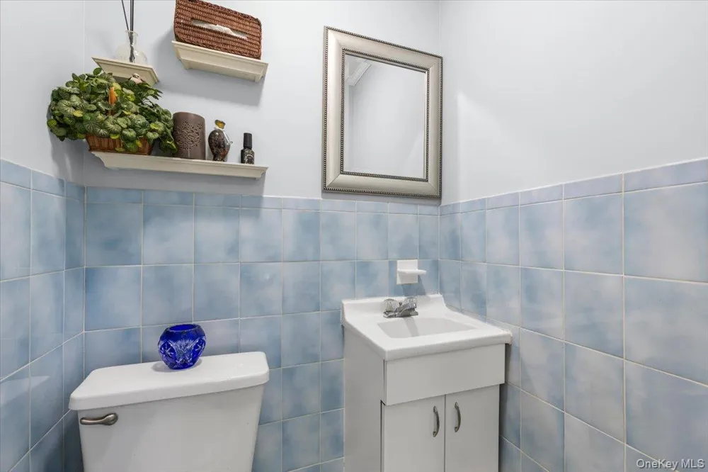 1072 Hunter Avenue Pelham, NY 10803