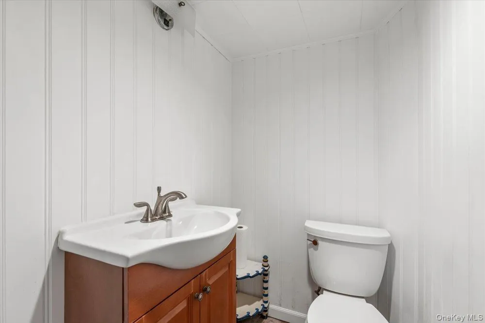 1072 Hunter Avenue Pelham, NY 10803