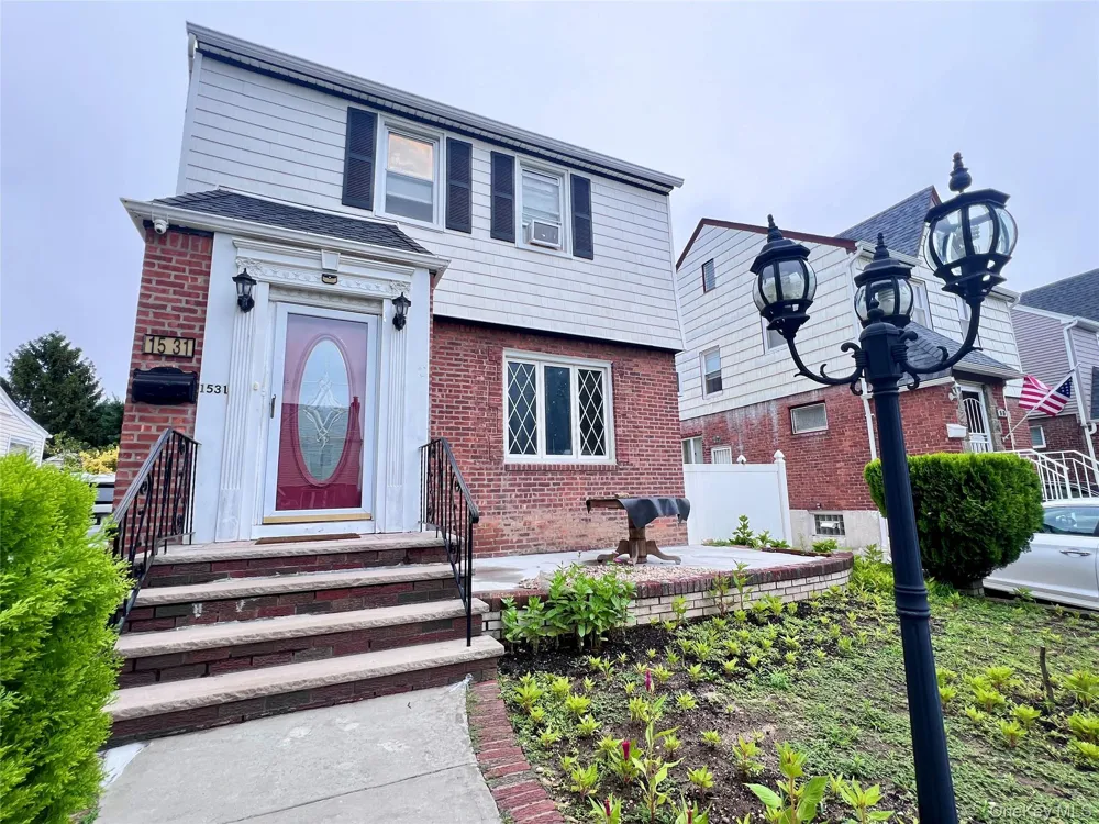 1531 145th Place Whitestone, NY 11357