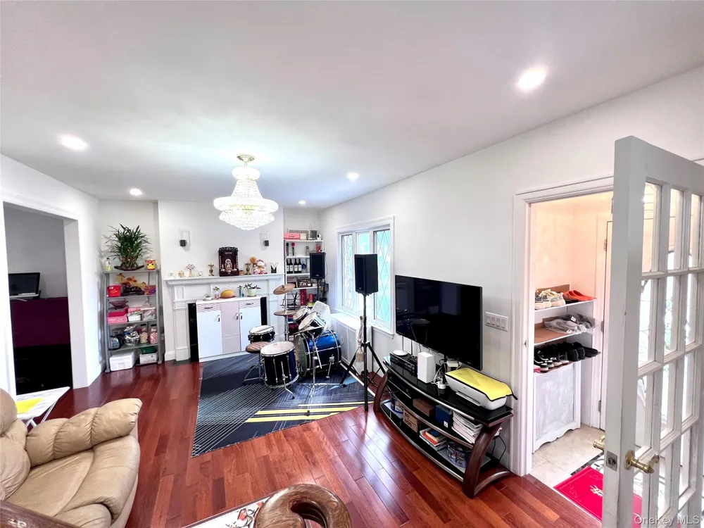 1531 145th Place Whitestone, NY 11357
