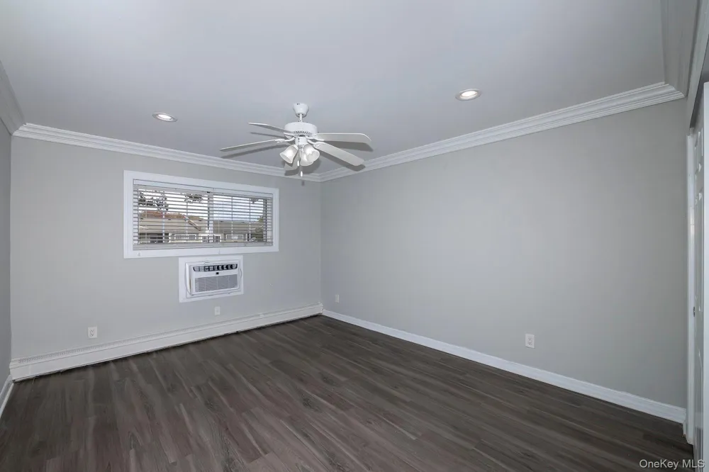 76 Mount Vernon Avenue #c16 Patchogue, NY 11772
