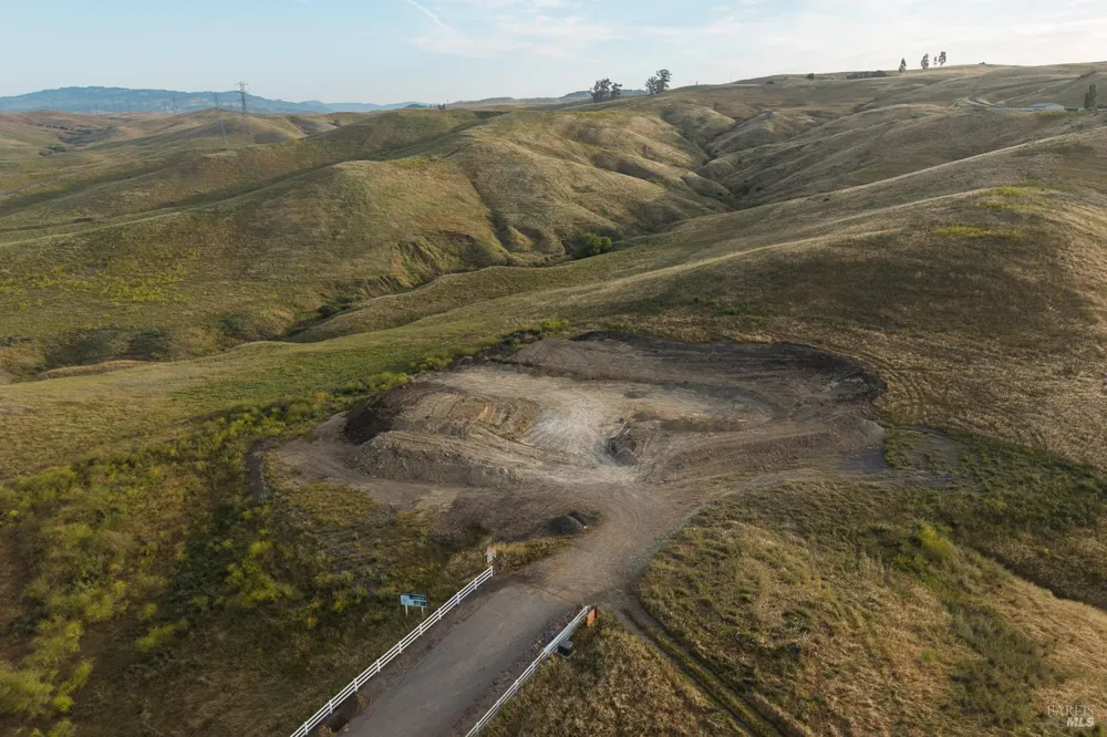 2955 Herzog Drive Petaluma, CA 94954