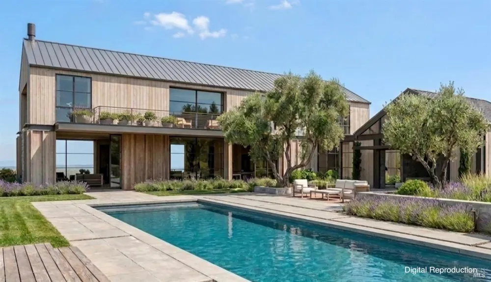 2955 Herzog Drive Petaluma, CA 94954