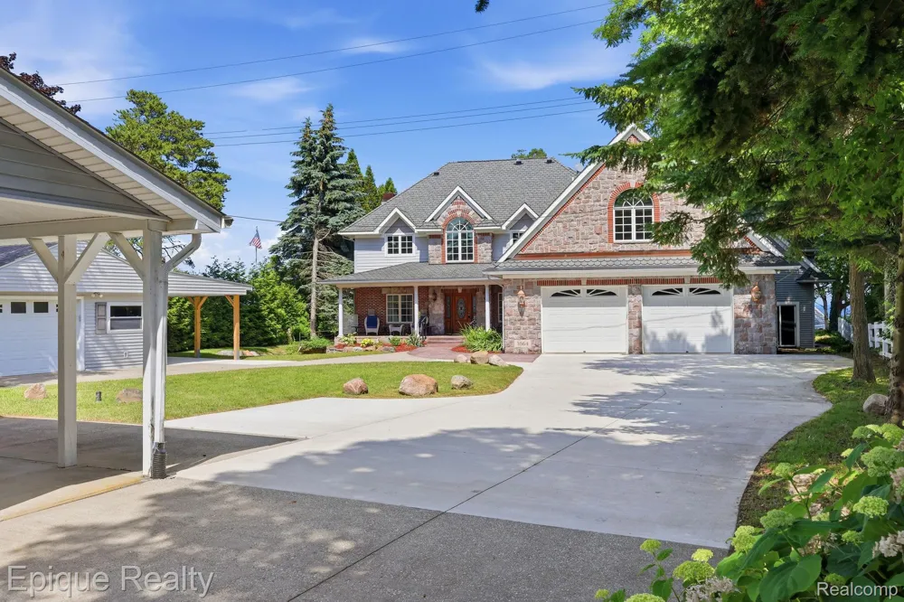 3864 Lakeshore Road Forestville Village, MI 48427