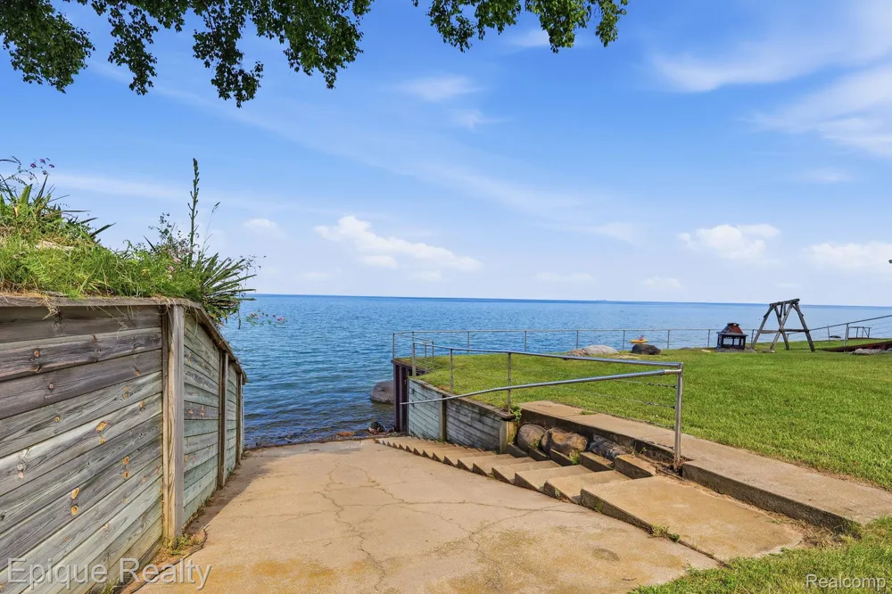 3864 Lakeshore Road Forestville Village, MI 48427