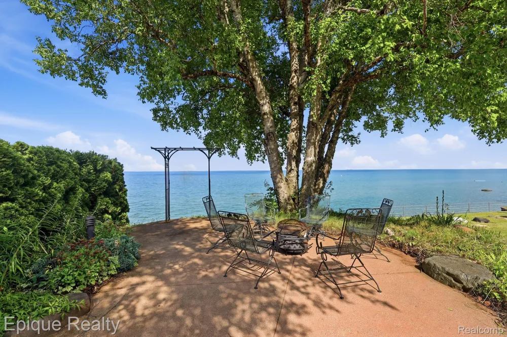3864 Lakeshore Road Forestville Village, MI 48427