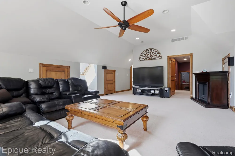 3864 Lakeshore Road Forestville Village, MI 48427