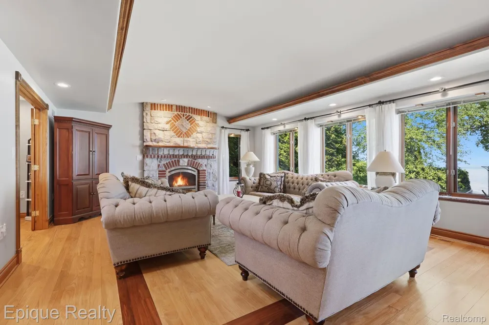 3864 Lakeshore Road Forestville Village, MI 48427