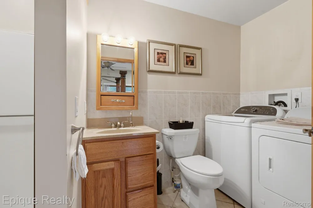 3864 Lakeshore Road Forestville Village, MI 48427