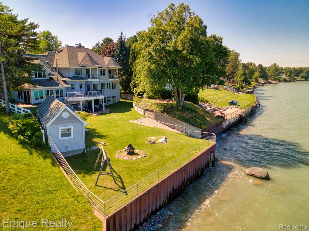3864 Lakeshore Road Forestville Village, MI 48427