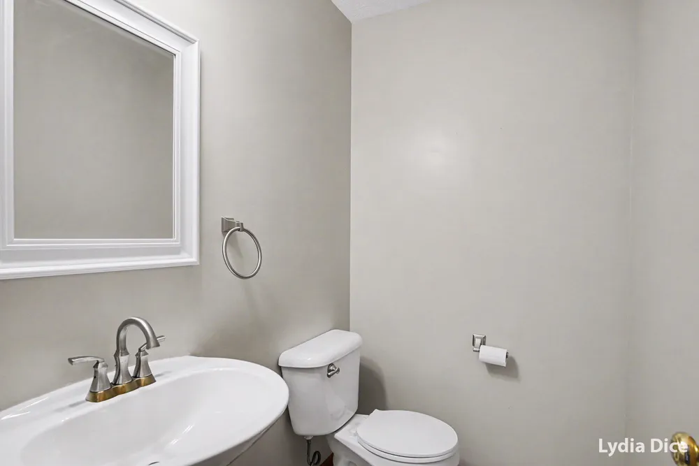 4282 Knapp Valley Court NE Grand Rapids Charter Township, MI 49525