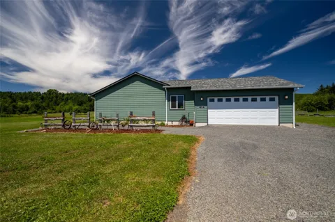 125 Apple Tree Lane