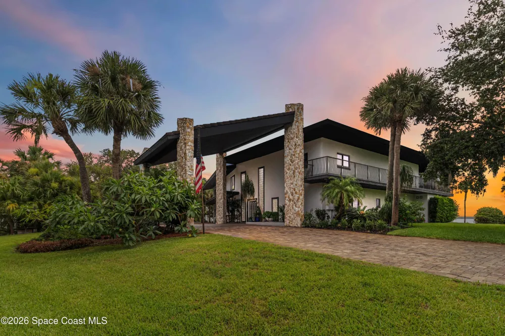 110 Barnacle Place Rockledge, FL 32955
