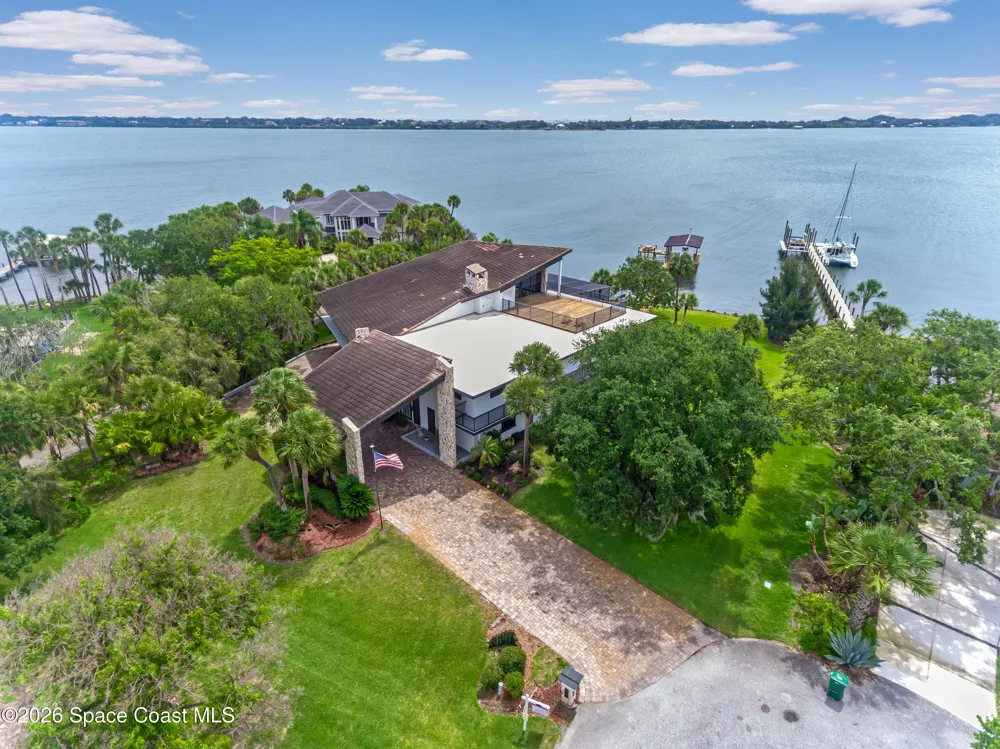 110 Barnacle Place Rockledge, FL 32955