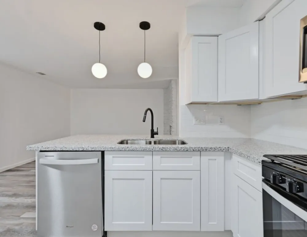 2303 Cedrick Cove #C Austin, TX 78748