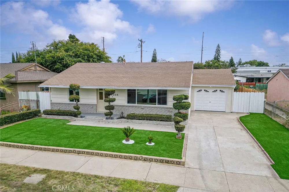 4508 Deland Pico Rivera, CA 90660