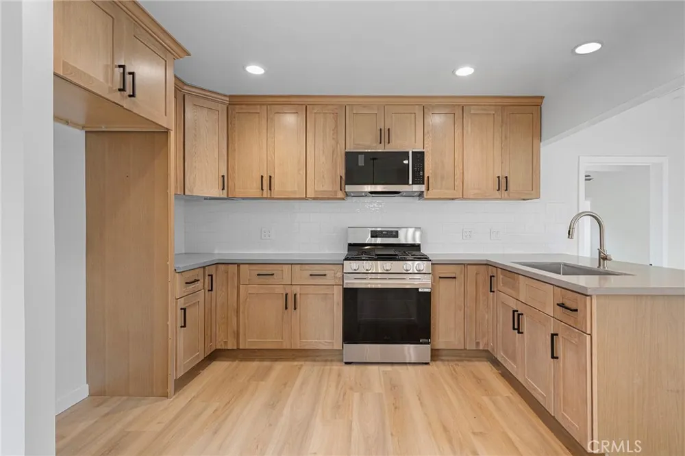 4508 Deland Pico Rivera, CA 90660