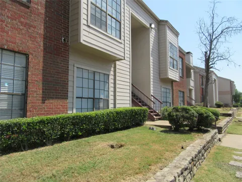 9737 Whitehurst Drive #31